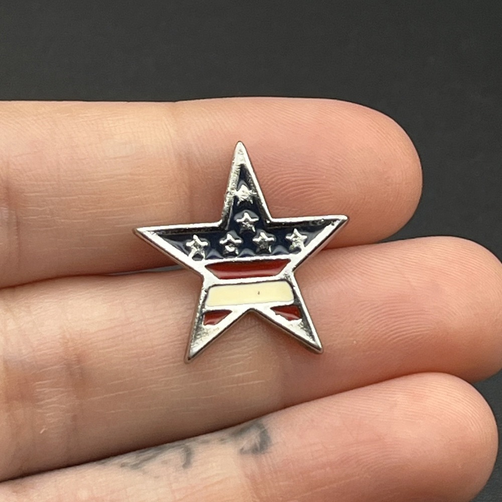 United States Of America USA Flag Star Lapel Hat Pin